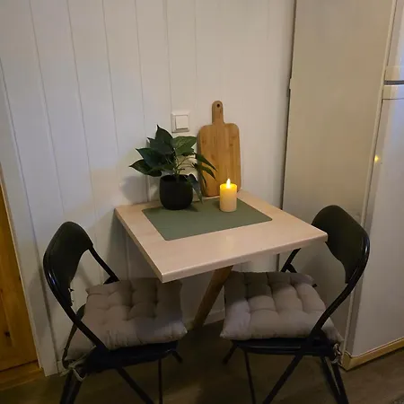 Tromsdalen Studio 2 - Free Parking, Views & Quiet Area Apartment Tromsdalen