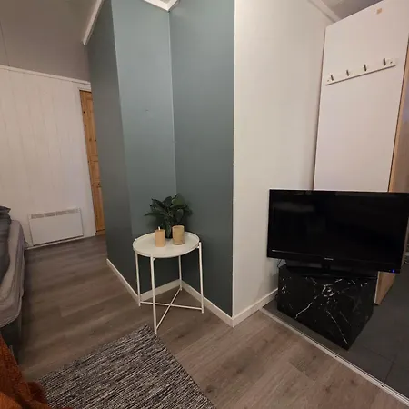 2 - Free Parking, Views & Quiet Area Daire Tromsdalen